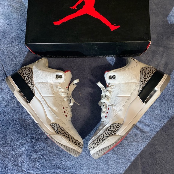 Jordan Retro 3 White Cement 2011 - Picture 2 of 7